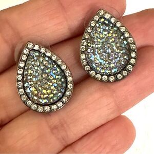 Teardrop rhinestone post earrings